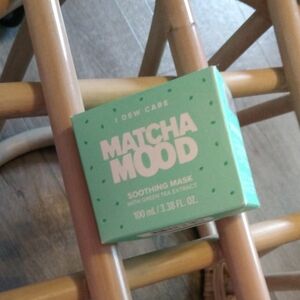 NIB I Dew Care Matcha Mood Soothing Mask - Green